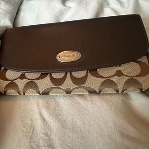 Beautiful new with tags Coach wallet